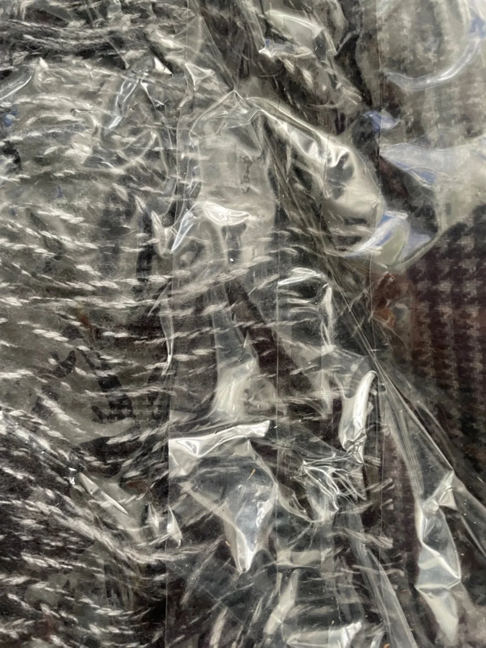 Croft & Barrow Gray Plaid Cashmere Scarf - Picture 2 of 2